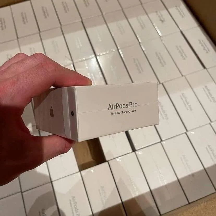 Wholesale Apple AirPods Pallet (80 Units) - Image 2